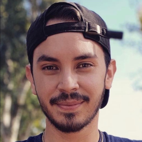 Meet your Posher, John - Picture 2 of 2